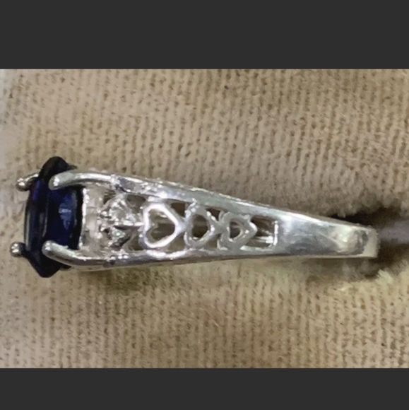 Sterling Silver Blue Sapphire Ring Size 5 - Picture 3 of 7